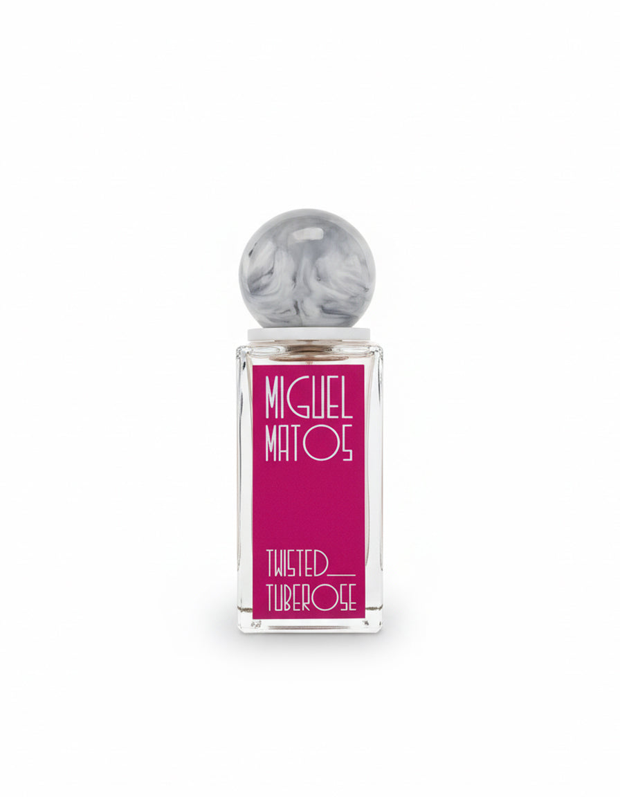 Flacone The Smell of Love Extrait de Parfum di Miguel Matos Olfactory Art - fragranza animalica floreale 50ml