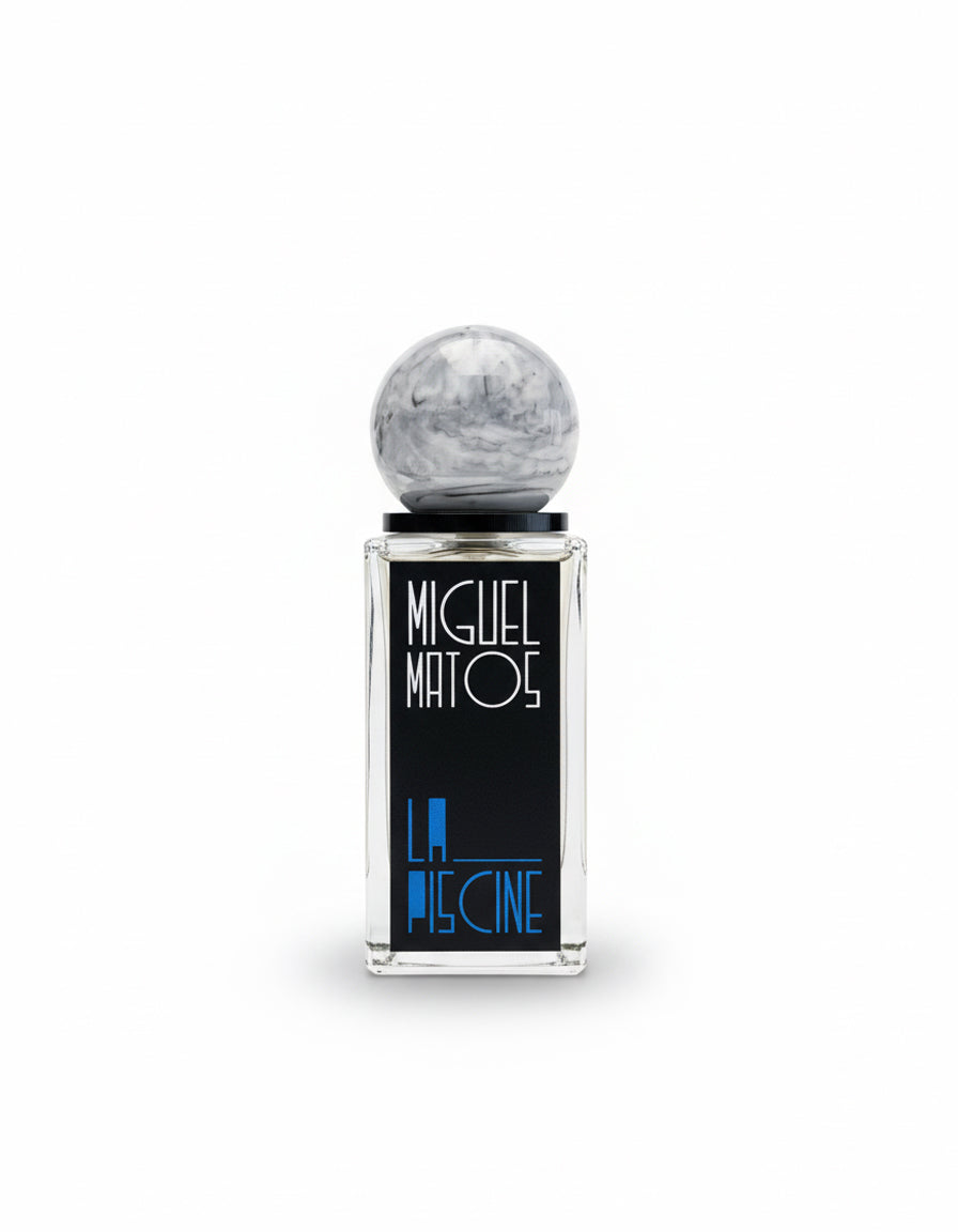 Flacone Le Piscine Extrait de Parfum di Miguel Matos Olfactory Art - fragranza acquatica ozonica 50ml