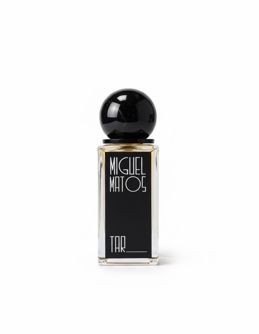 Flacone Tar Extrait de Parfum di Miguel Matos Olfactory Art - fragranza dolce speziata 50ml
